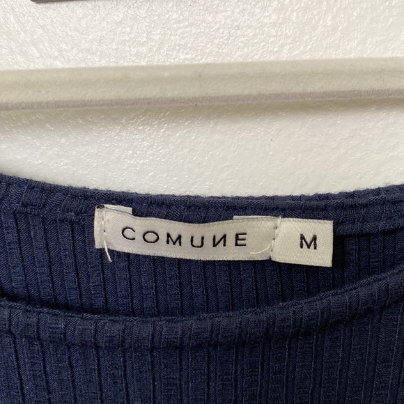 Comune long sleeved crop top, size M. Dark blue - Picture 3 of 3
